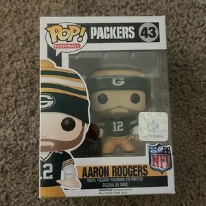 Aaron Rodger’s POP!